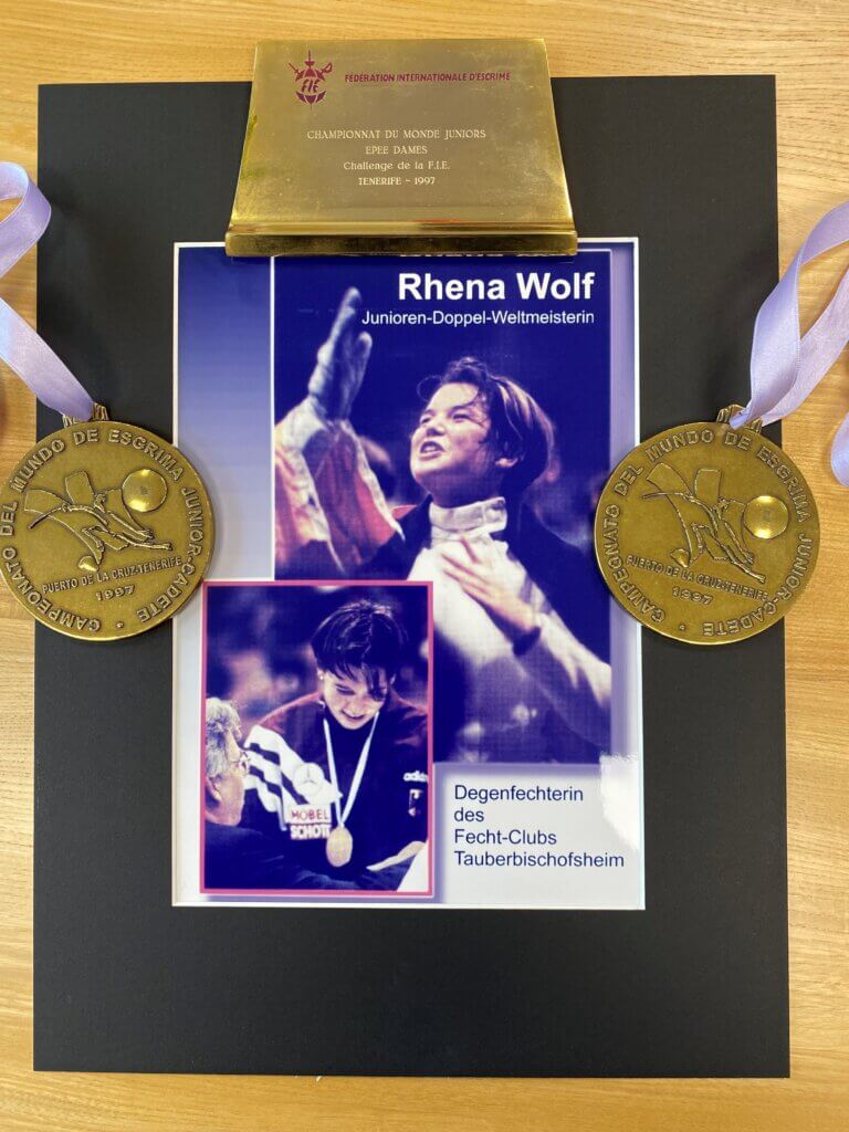 Rhena Wolf als Fecht-Weltmeisiterin 1997